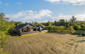 Nice Home In Ulfborg With Kitchen